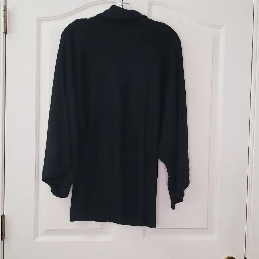 BCBGMaxAzria Sweater - Picture 4 of 6